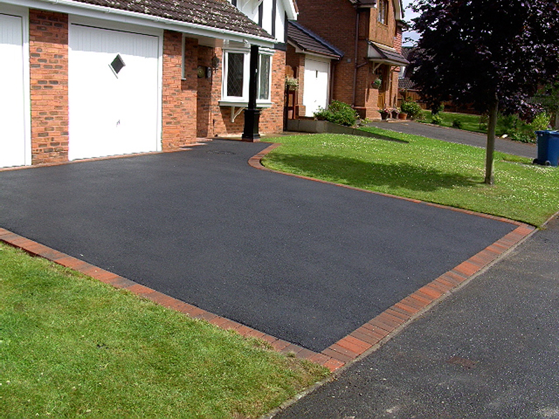 tarmac driveway with block paved edging in sheffield